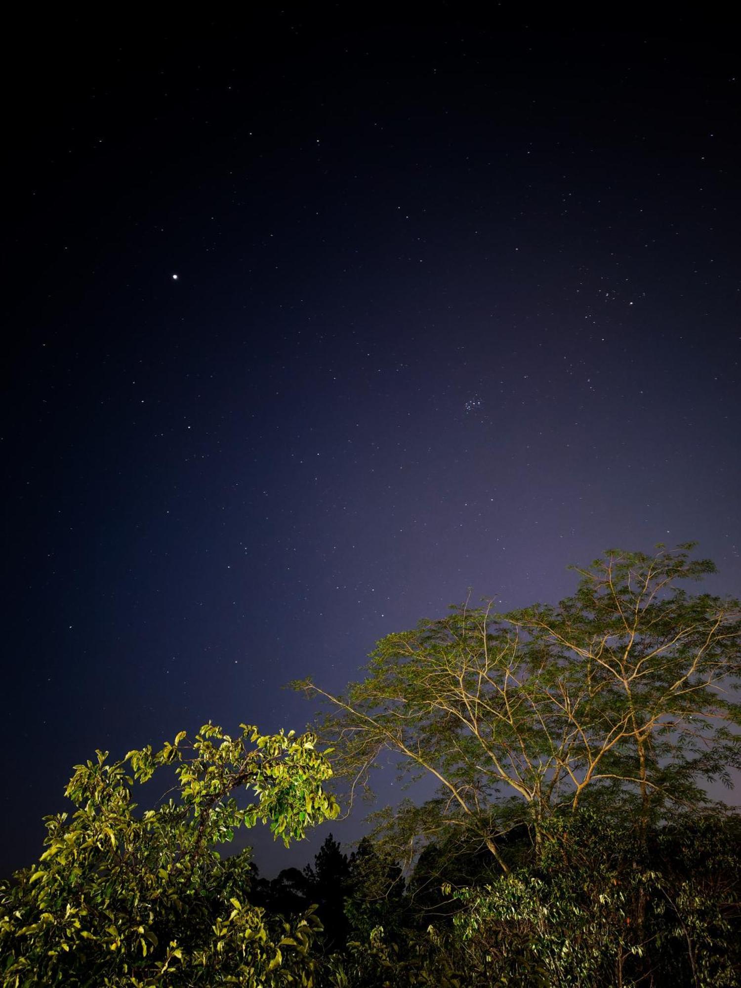 Pousada Colar De Ouro Chales Cunha Exteriér fotografie