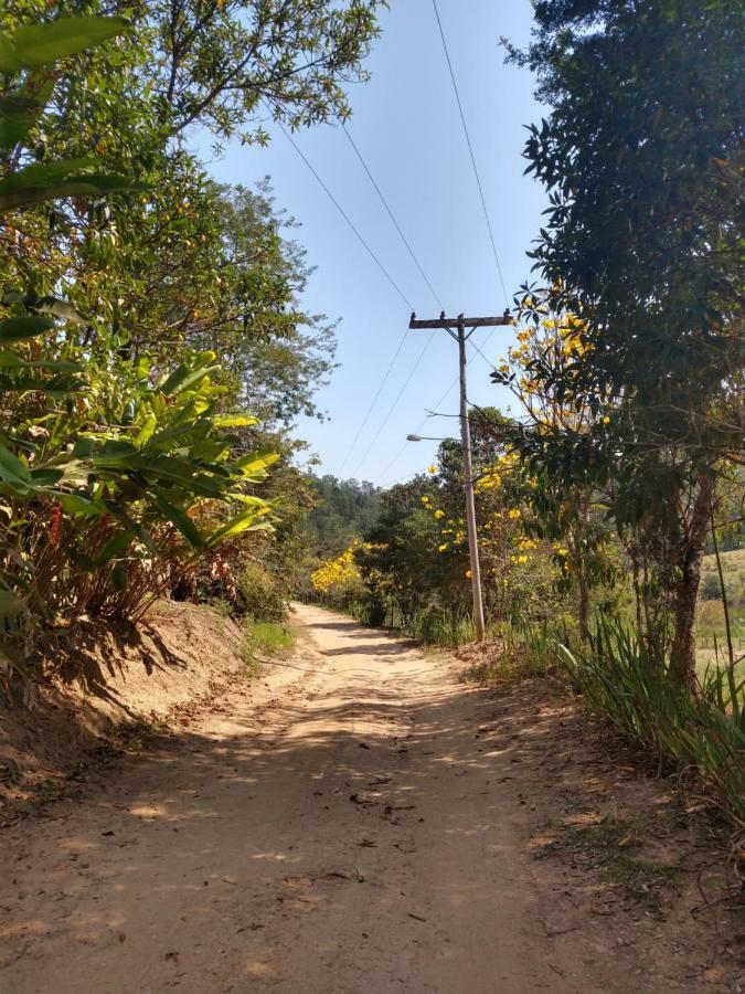 Pousada Colar De Ouro Chales Cunha Exteriér fotografie
